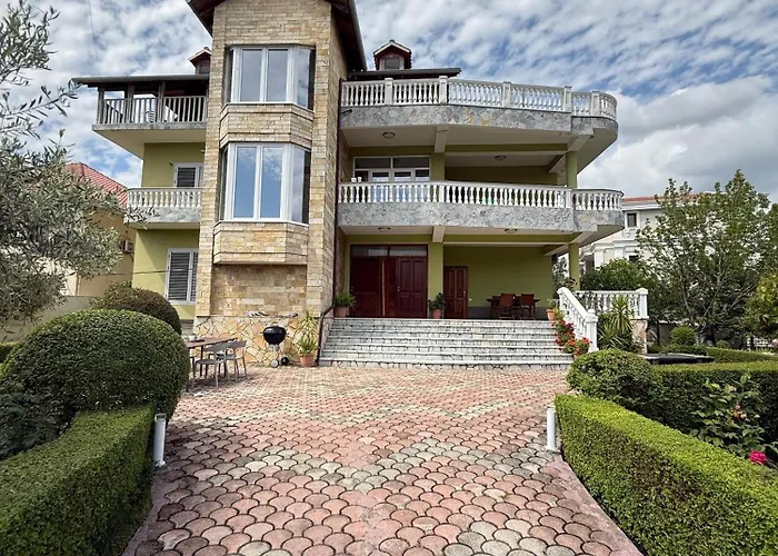 Brahja, Guest house 4*