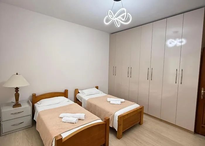 Brahja, 4* Tirana