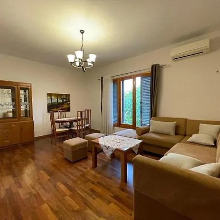 Guest house Brahja, *