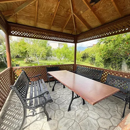 Brahja, 4* Tirana
