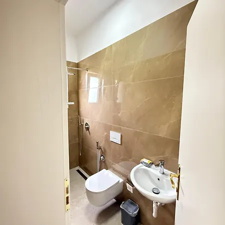 Brahja, Affittacamere 4*