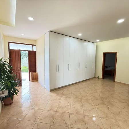 Pensionat Brahja, Tirana