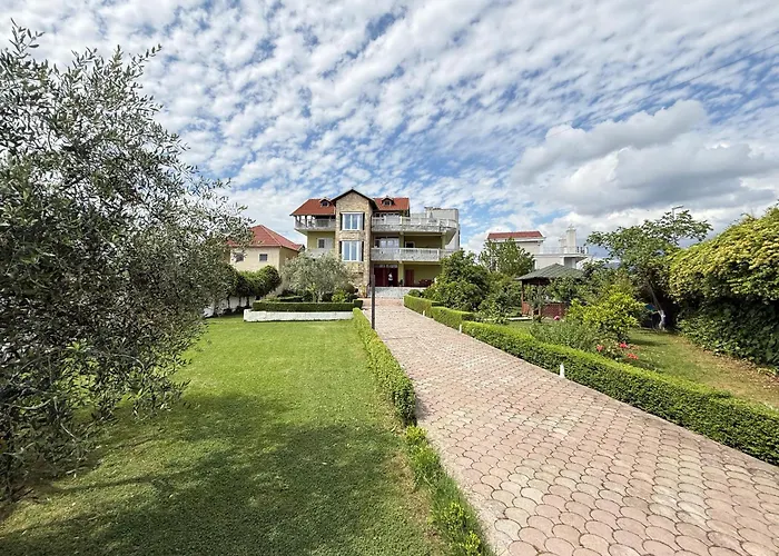 Pensjonat Brahja, Tirana